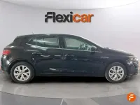 Usado Renault Mégane IV LIMITED 140 CV (102 kW) 2020 Negro Berlina
