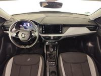 Usado Skoda Kamiq Selection 115 CV (84 kW) 2024 Gris / plata SUV