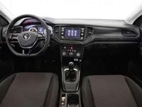 Usado VW T-Roc Edition 110 CV (80 kW) 2021 Plateado SUV