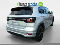 Usado VW T-Cross Sportline 110 CV (80 kW) 2023 Gris/plata SUV
