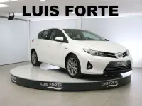 Usado Toyota Auris Hybrid Advance 136 CV (100 kW) 2013 Blanco Utilitario