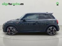 Usado Mazda 3 Exclusive-Line 150 CV (110 kW) 2024 Rojo Berlina