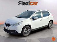 Usado Peugeot 2008 Allure 120 CV (88 kW) 2015 Blanco SUV