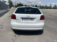 Usado Audi A3 Ambition 105 CV (77 kW) 2011 Blanco Utilitario