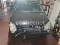 Usado VW Polo Match 70 CV (51 kW) 2006 Negro Utilitario