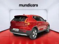 Usado Volvo XC40 Momentum 129 CV (94 kW) 2021 Rojo SUV