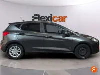 Usado Ford Fiesta Active 95 CV (69 kW) 2021 Gris Utilitario