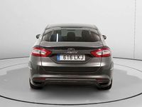 Usado Ford Mondeo Vignale 188 CV (138 kW) 2018 Gris Utilitario