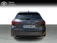 Usado Toyota Corolla Active 140 CV (102 kW) 2025 Gris / plata Familiar