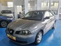 Usado Seat Ibiza Ecomotive 80 CV (58 kW) 2008 Gris Utilitario