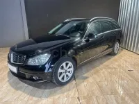Usado Mercedes C180 Elegance 156 CV (114 kW) 2010 Negro Familiar