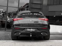 Usado Mercedes GLC300e 269 CV (197 kW) 2024 Gris / plata Coupe