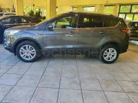 Usado Ford Kuga Trend 150 CV (110 kW) 2019 Gris / plata SUV
