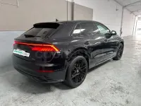 Usado Audi Q8 286 CV (210 kW) 2018 Negro SUV