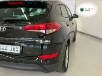 Usado Hyundai Tucson 132 CV (97 kW) 2017 Negro SUV