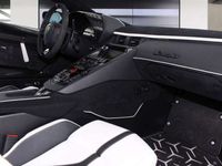 usado Lamborghini Aventador Roadster SVJ