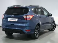Usado Ford Kuga Vignale 150 CV (110 kW) 2019 Azul SUV