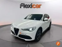 Usado Alfa Romeo Stelvio Sprint 200 CV (147 kW) 2021 Blanco SUV