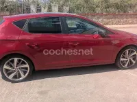 Usado Seat Leon FR 180 CV (132 kW) 2014 Rojo Berlina