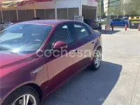 Usado Alfa Romeo 159 Distinctive 150 CV (110 kW) 2009 Granate Berlina