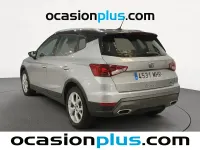 Usado Seat Arona FR 110 CV (80 kW) 2023 Gris / plata SUV