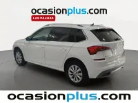 Usado Skoda Kamiq Active 110 CV (80 kW) 2022 Blanco SUV