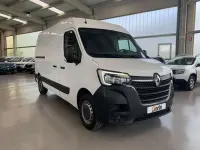 Usado Renault Master 135 CV (99 kW) 2022 Blanco Monovolumen