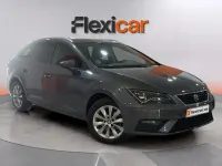 Usado Seat Leon ST Style 150 CV (110 kW) 2017 Azul Familiar