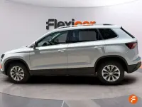 Usado Skoda Karoq Ambition 150 CV (110 kW) 2022 Blanco SUV