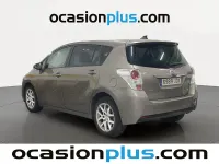 Usado Toyota Verso Advance 112 CV (82 kW) 2015 Oro Monovolumen