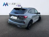 Usado Ford Kuga ST-Line X 225 CV (165 kW) 2022 Gris / plata SUV