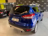 Usado Ford Kuga Titanium 150 CV (110 kW) 2016 Azul SUV