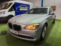 Usado BMW 760L Comfort Edition 544 CV (400 kW) 2011 Gris / plata Berlina