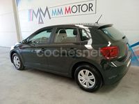 Usado VW Polo Edition 80 CV (58 kW) 2019 Gris / plata Berlina