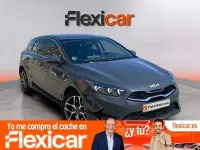 Usado Kia Ceed 140 CV (102 kW) 2024 Gris Utilitario