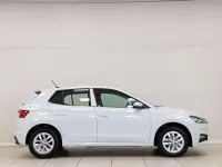 Usado Skoda Fabia Ambition 80 CV (58 kW) 2023 Blanco Utilitario