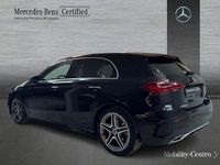 Usado Mercedes A180 AMG line 116 CV (85 kW) 2024 Negro noche Utilitario