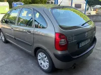 Usado Citroën Xsara Picasso 110 CV (80 kW) 2009 Gris / plata Monovolumen