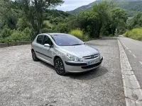 Usado Peugeot 307 110 CV (80 kW) 2002 Gris / plata Berlina