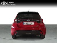 Usado Toyota Yaris Hybrid Plus 116 CV (85 kW) 2022 Rojo Berlina