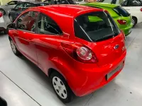 Usado Ford Ka S 69 CV (50 kW) 2013 Rojo Utilitario