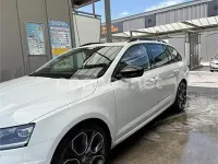 Usado Skoda Octavia RS 184 CV (135 kW) 2017 Blanco Familiar