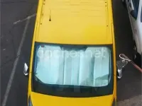 Usado Renault Trafic LIMITED 120 CV (88 kW) 2019 Amarillo Monovolumen