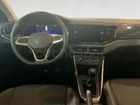Usado VW Polo Life 95 CV (69 kW) 2022 Azul Utilitario