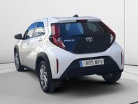 Usado Toyota Aygo X Play 72 CV (52 kW) 2024 Blanco SUV
