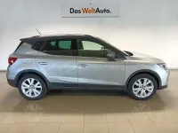 Usado Seat Arona Xperience 110 CV (80 kW) 2023 Blanco SUV