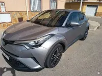 Usado Toyota C-HR Advance 122 CV (89 kW) 2017 Gris / plata SUV