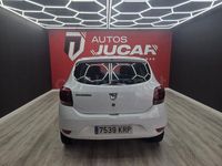 Usado Dacia Sandero Ambiance 73 CV (53 kW) 2018 Blanco Berlina