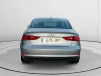 Usado Audi A3 Attraction 110 CV (80 kW) 2016 Gris Berlina