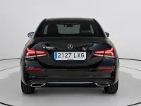 Usado Mercedes A180 116 CV (85 kW) 2022 Negro Berlina
